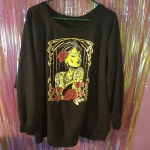 Zombie torrid size 3 glow in the dark black sweatshirt